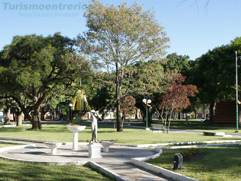 Plaza Centenario - Imagen: Turismoentrerios.com