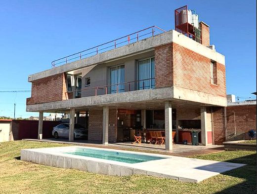 Casa Paracao