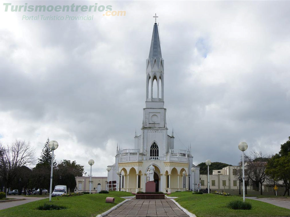 Iglesia Virgen Niña - Imagen: Turismoentrerios.com
